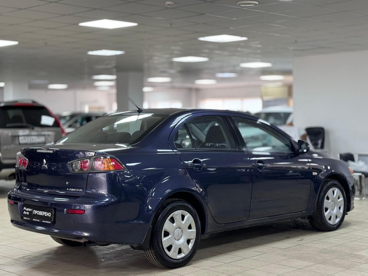 Mitsubishi Lancer