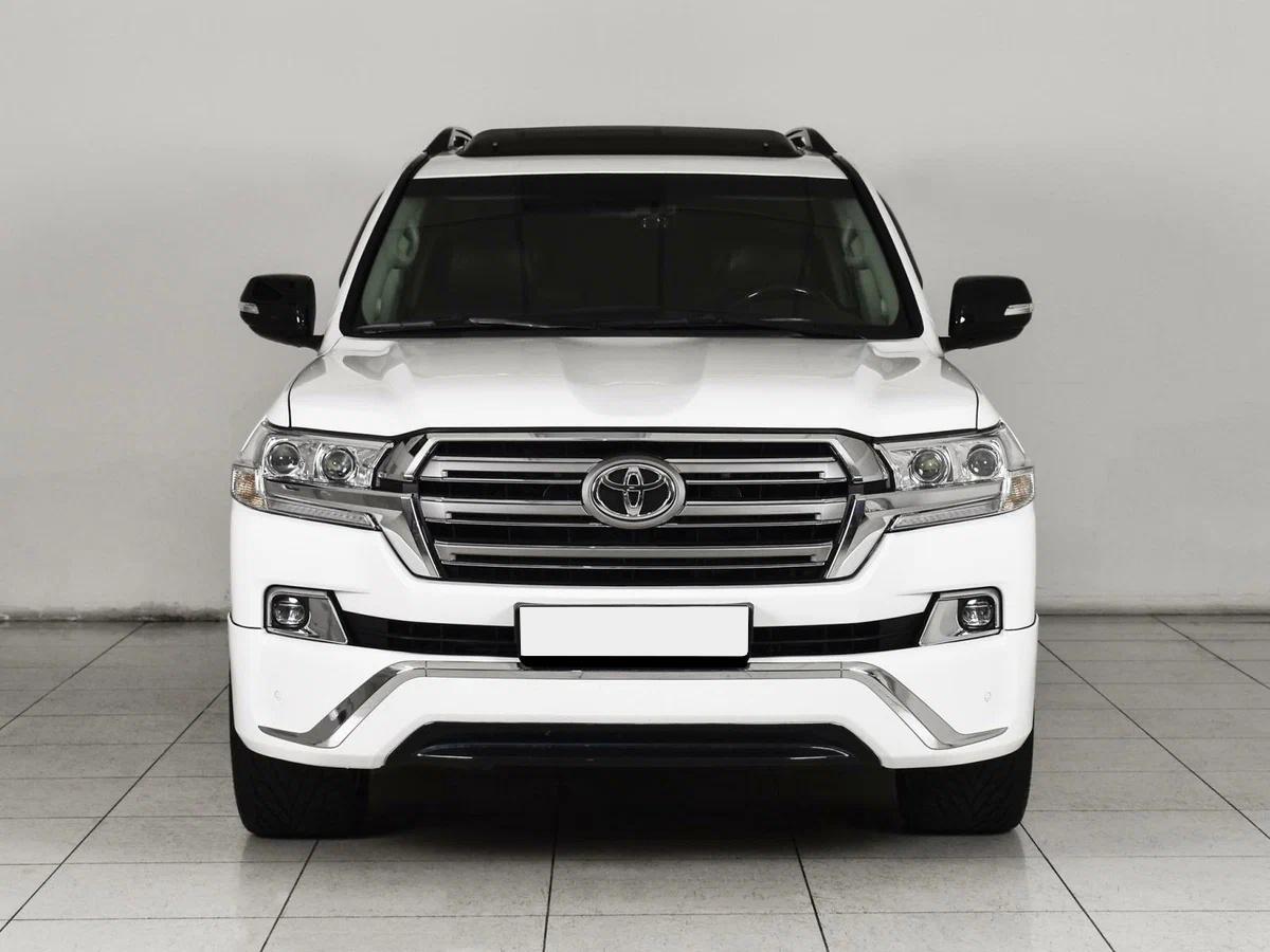 Toyota Land Cruiser, 2011