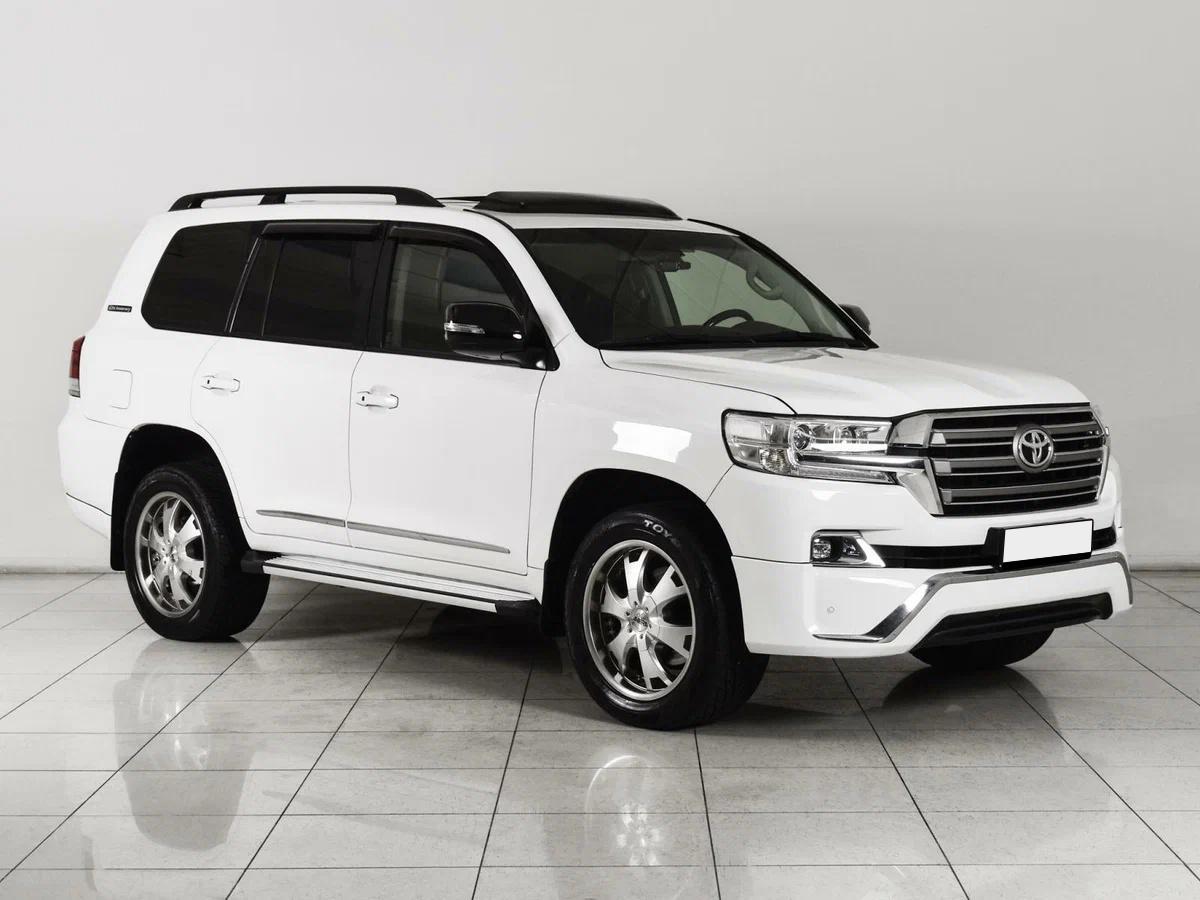Toyota Land Cruiser 2011