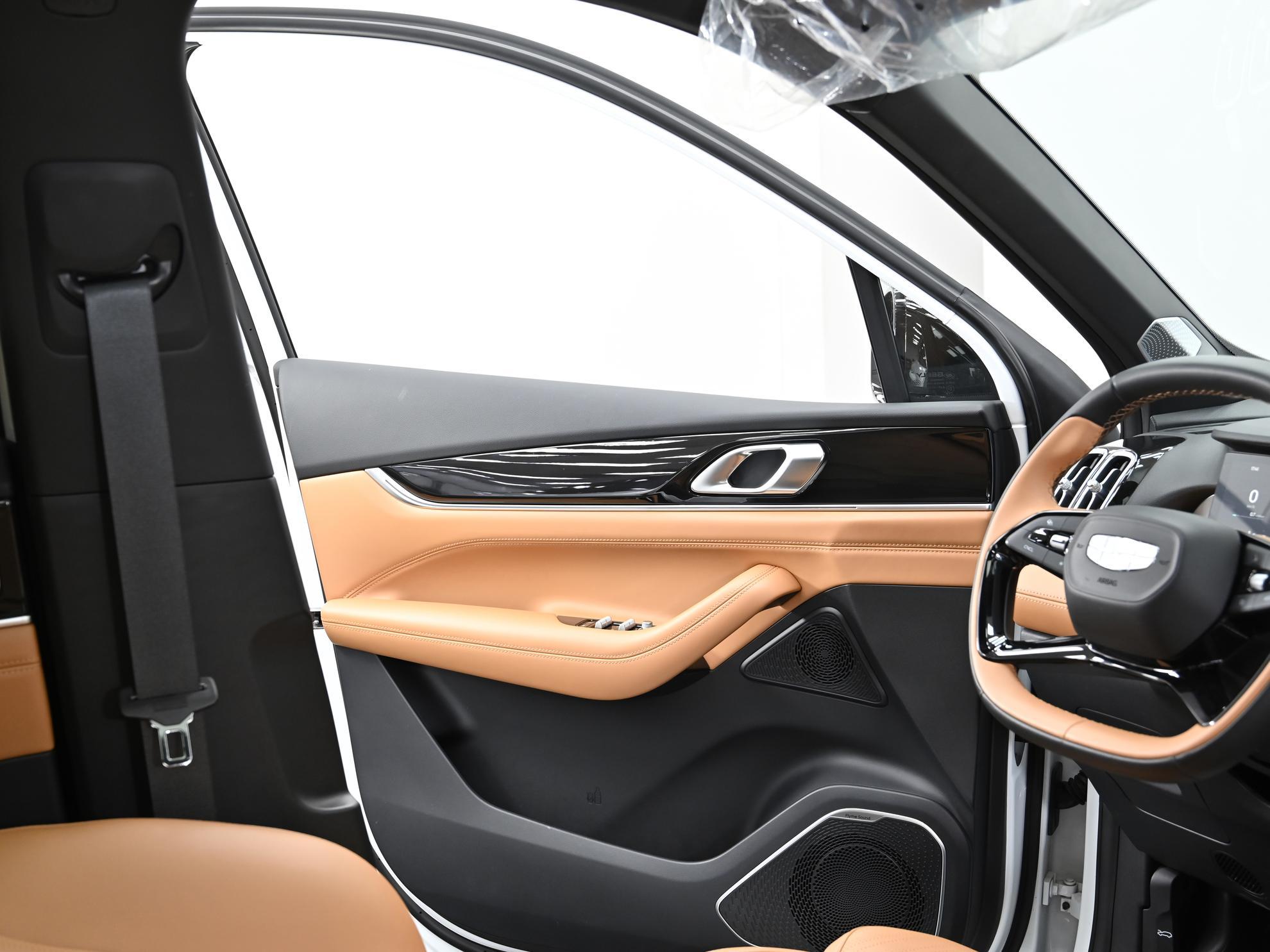 фото автомобиля 11