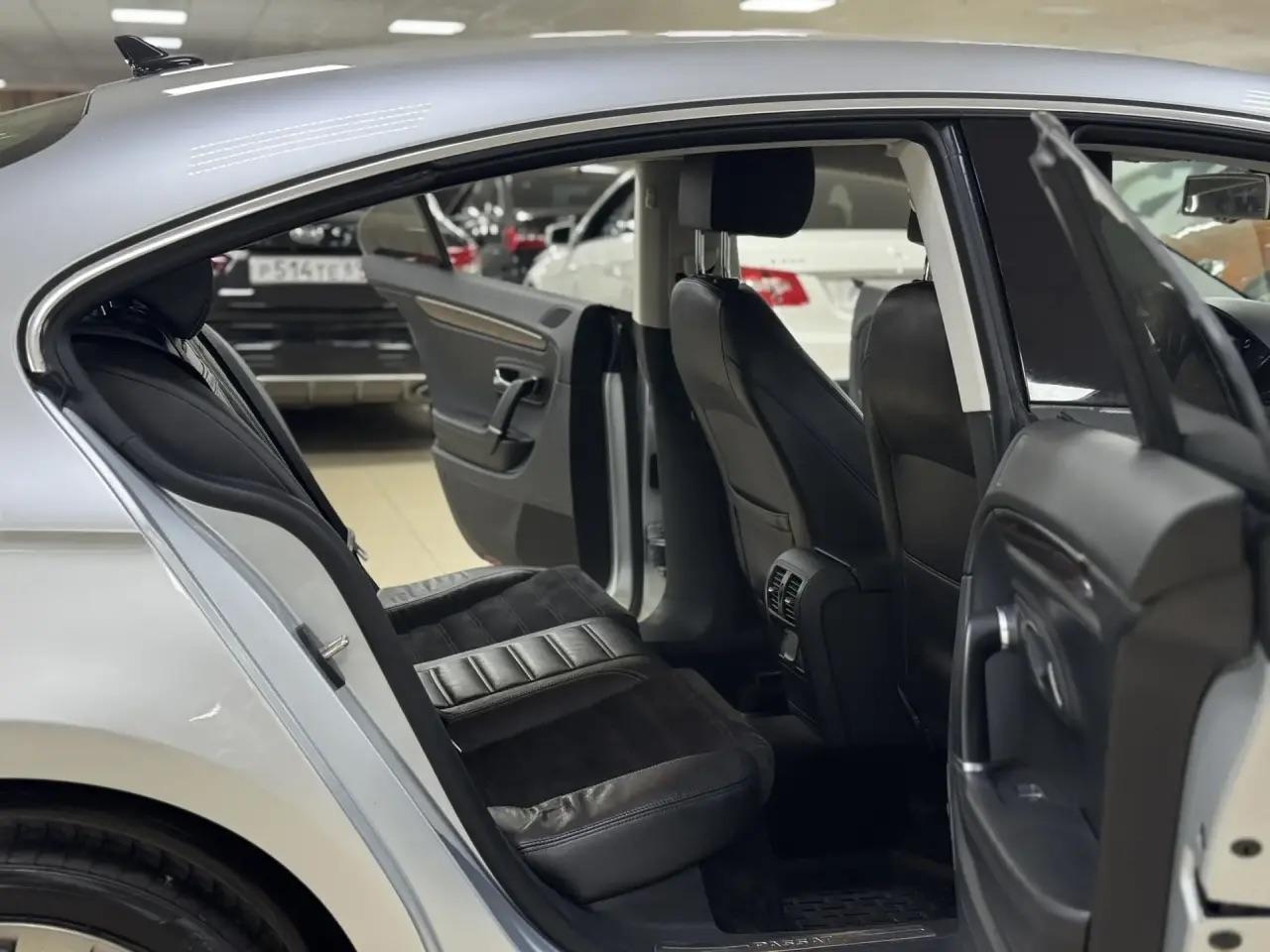 Volkswagen Passat CC