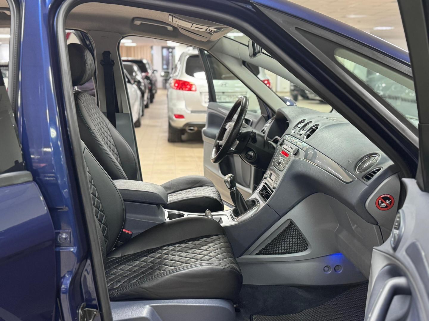 Ford S-MAX