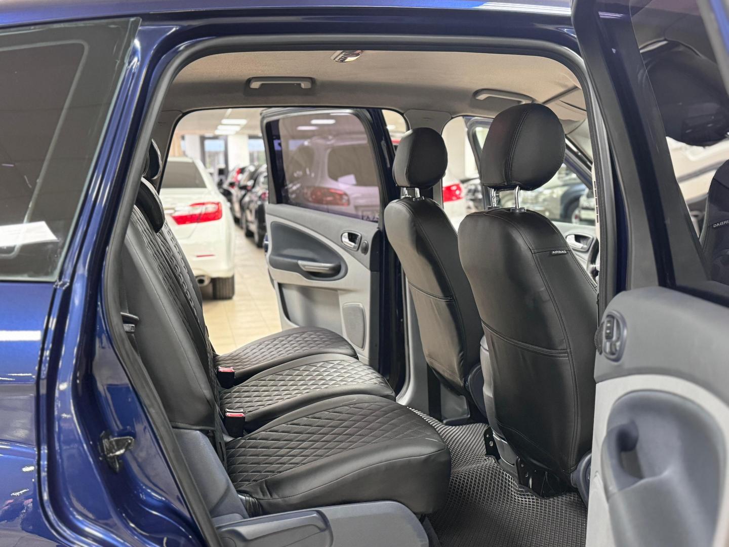 Ford S-MAX