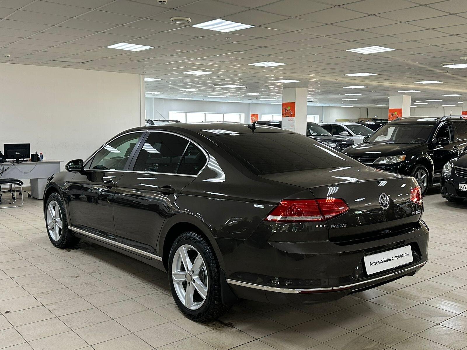 Volkswagen Passat