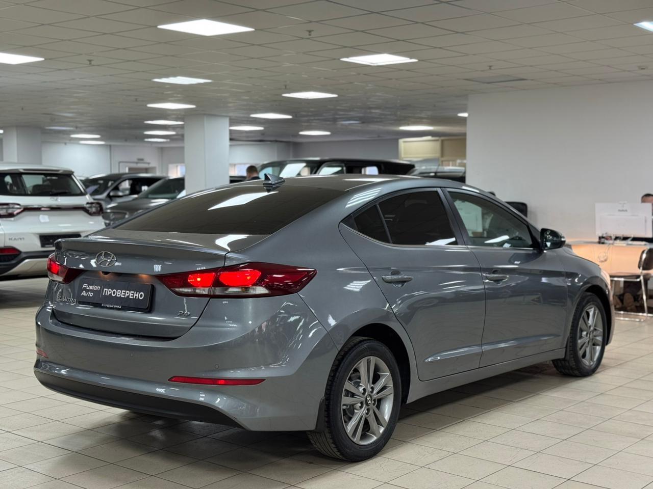 Hyundai Elantra