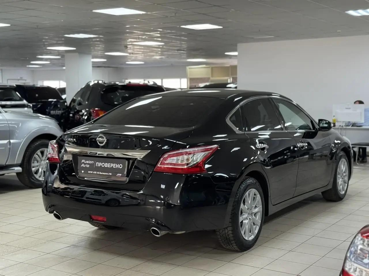 Nissan Teana