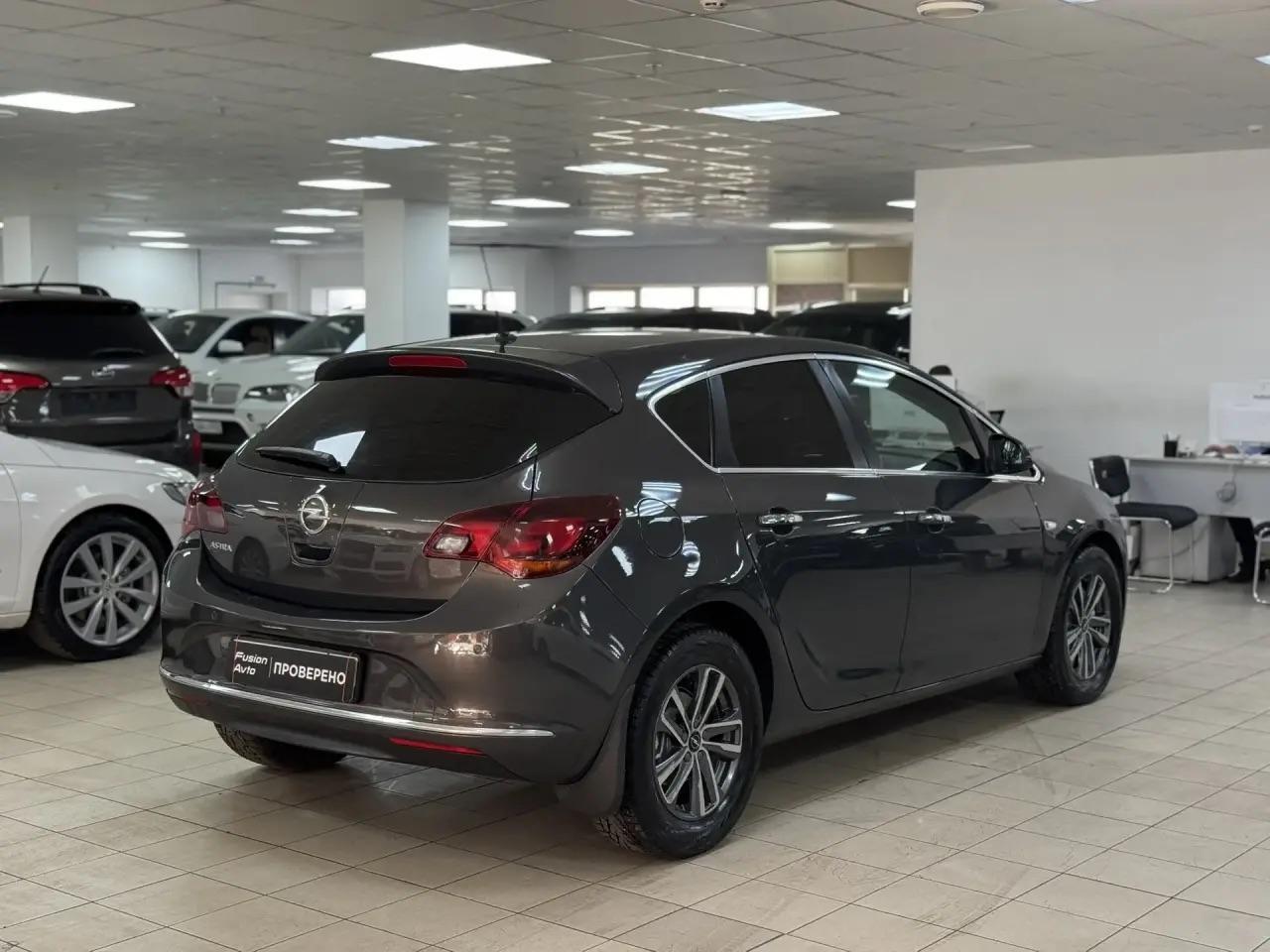 Opel Astra
