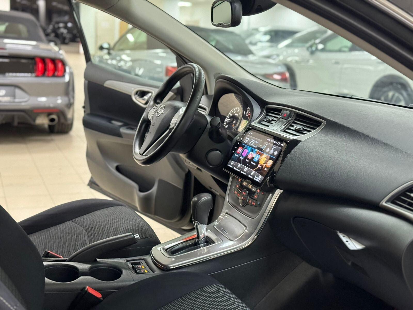Nissan Sentra