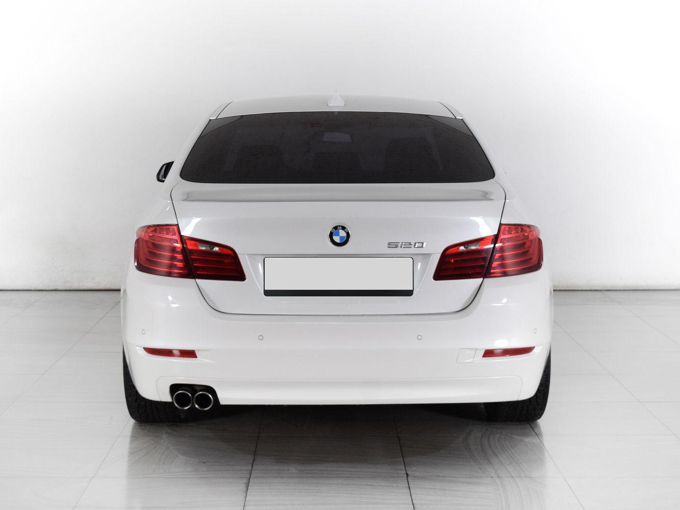 BMW 5 серии, 2016