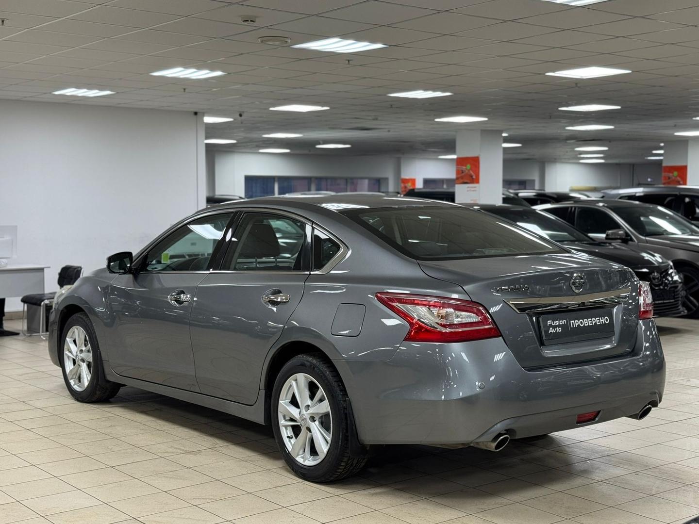 Nissan Teana