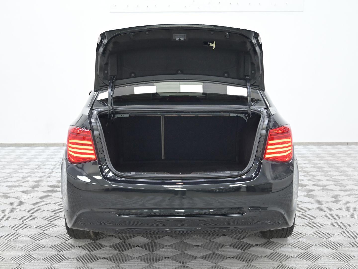 фото автомобиля 11