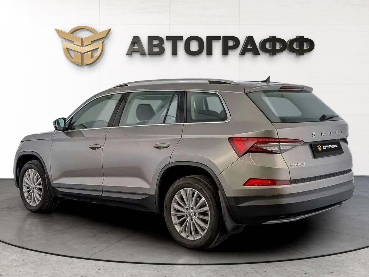 фото автомобиля 3