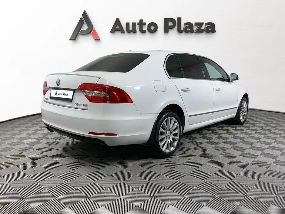 AutoPlaza