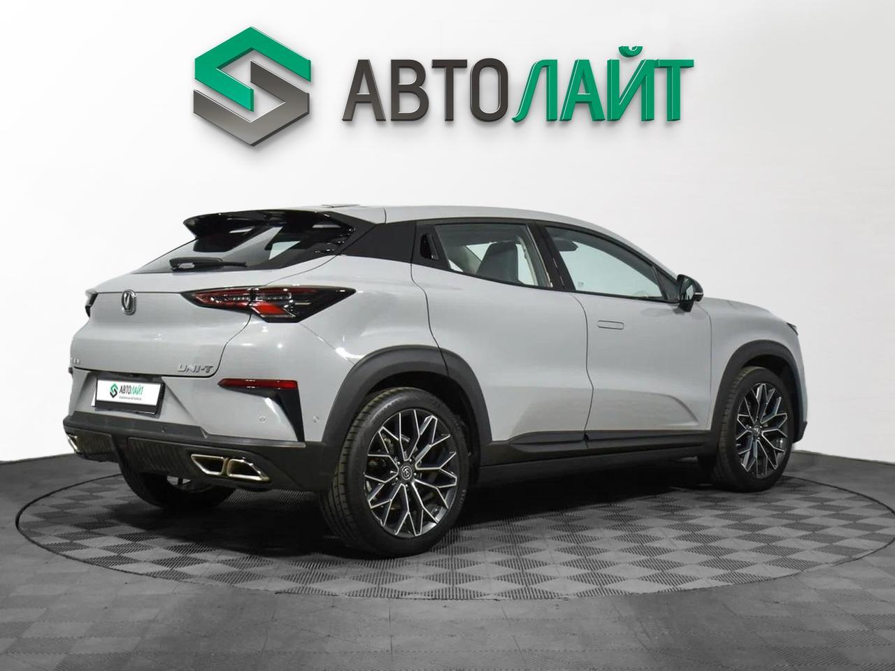 фото автомобиля 1