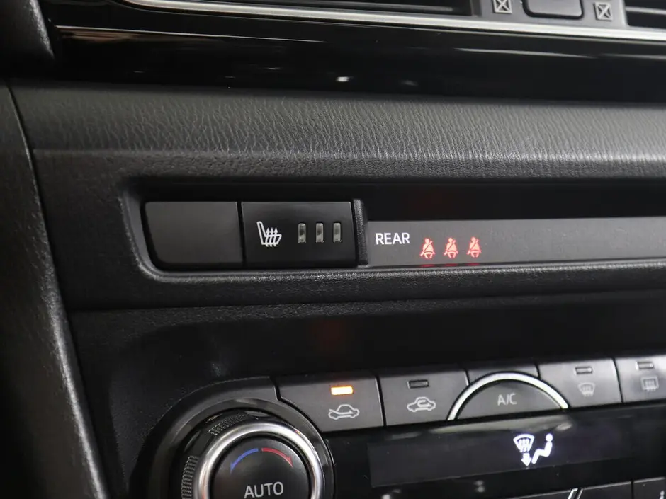 «Авто на Неве»