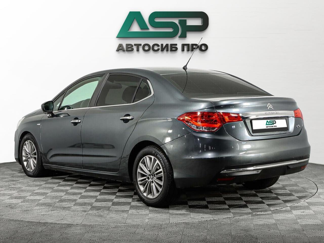фото автомобиля 3