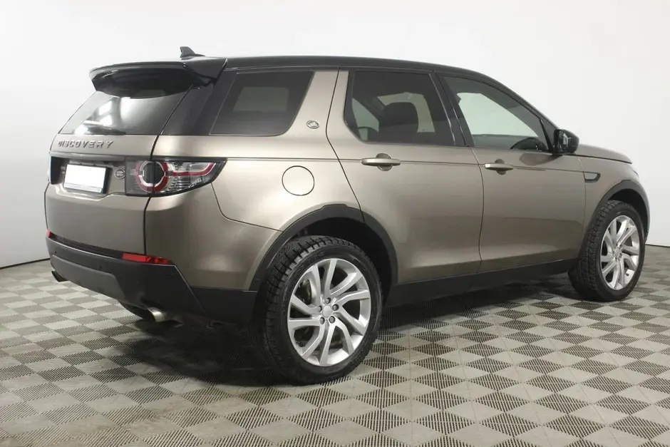 «Авто на Неве»