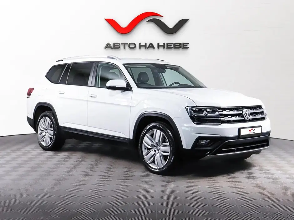 «Авто на Неве»