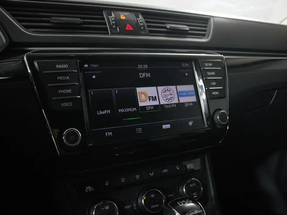 «Авто на Неве»