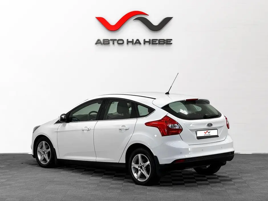 «Авто на Неве»