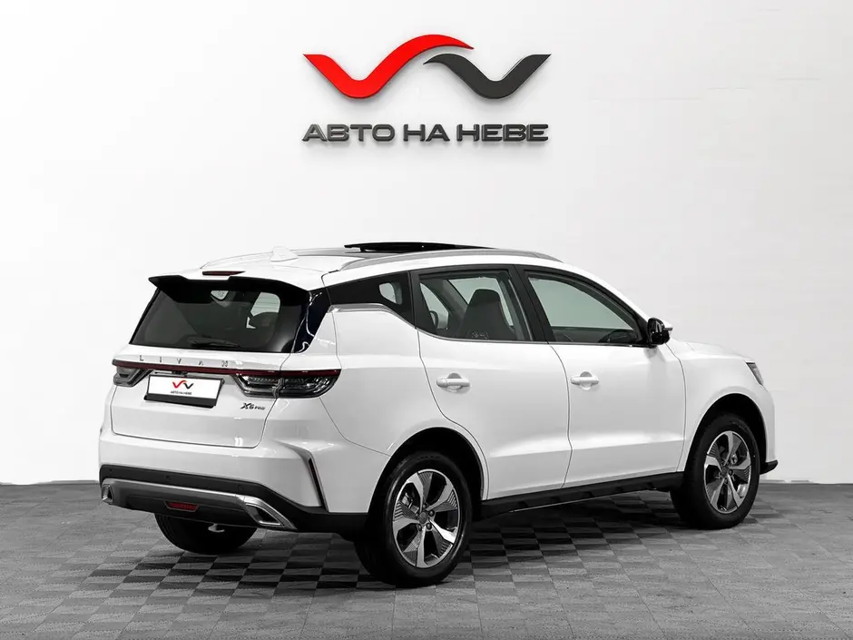 «Авто на Неве»