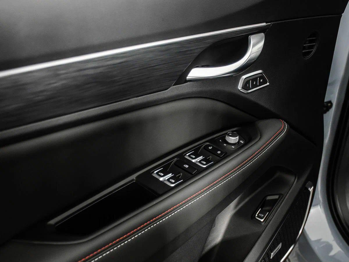 фото автомобиля 12