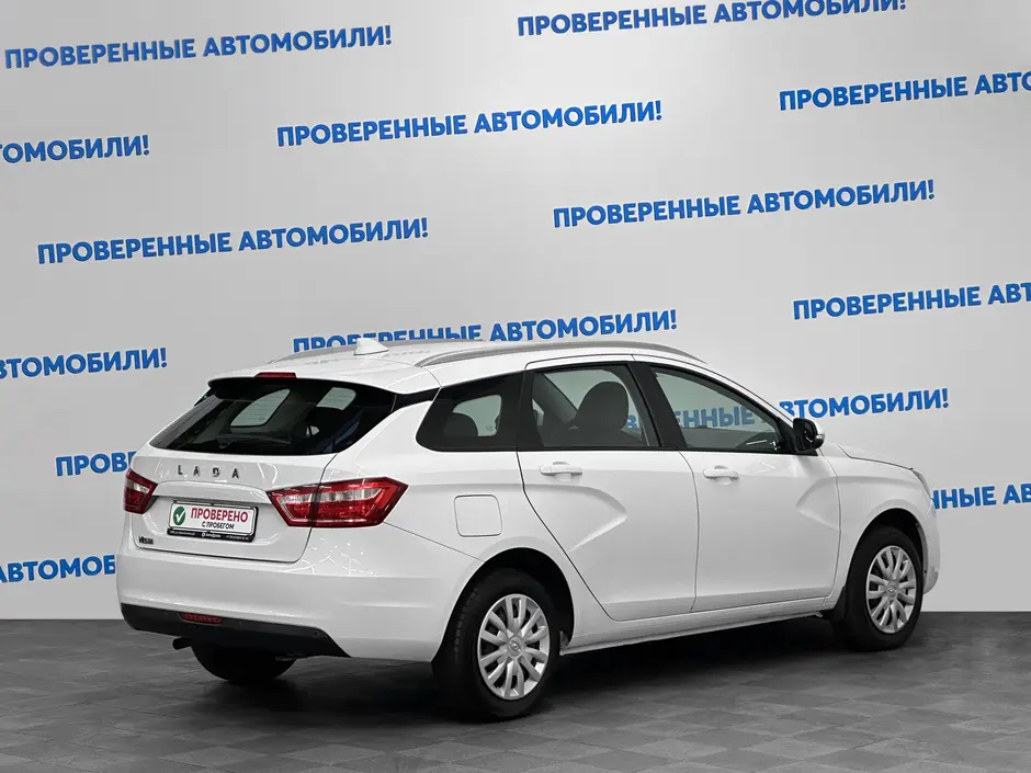 «Авто на Неве»