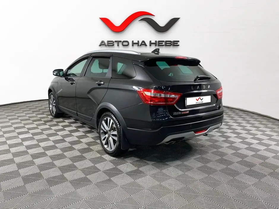 «Авто на Неве»