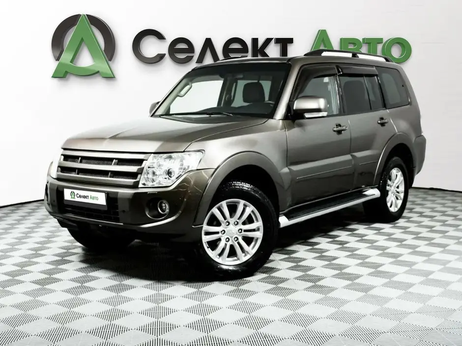 Mitsubishi Pajero, 2011 г.