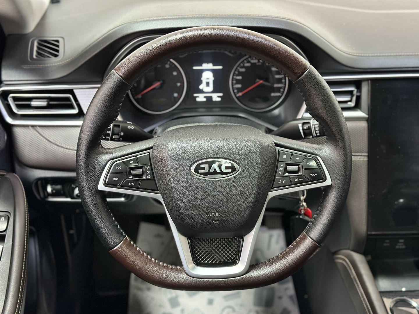 фото автомобиля 12