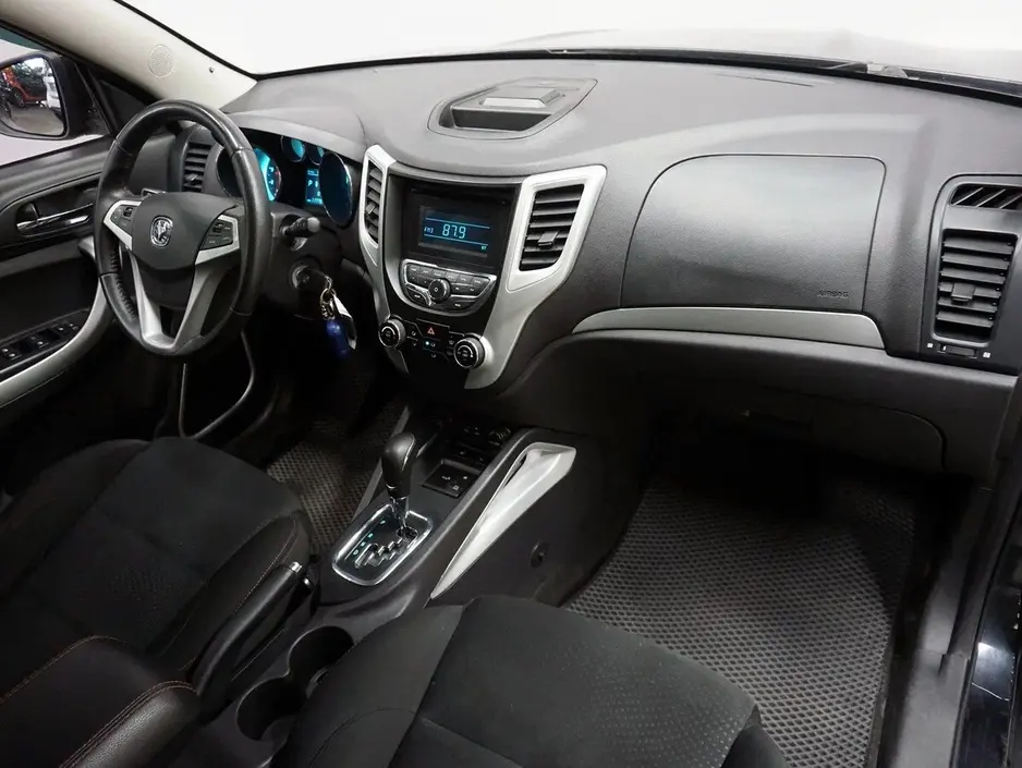 «Авто на Неве»