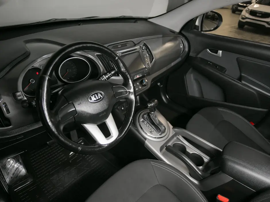 «Авто на Неве»