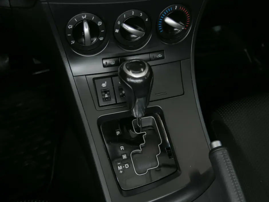 «Авто на Неве»