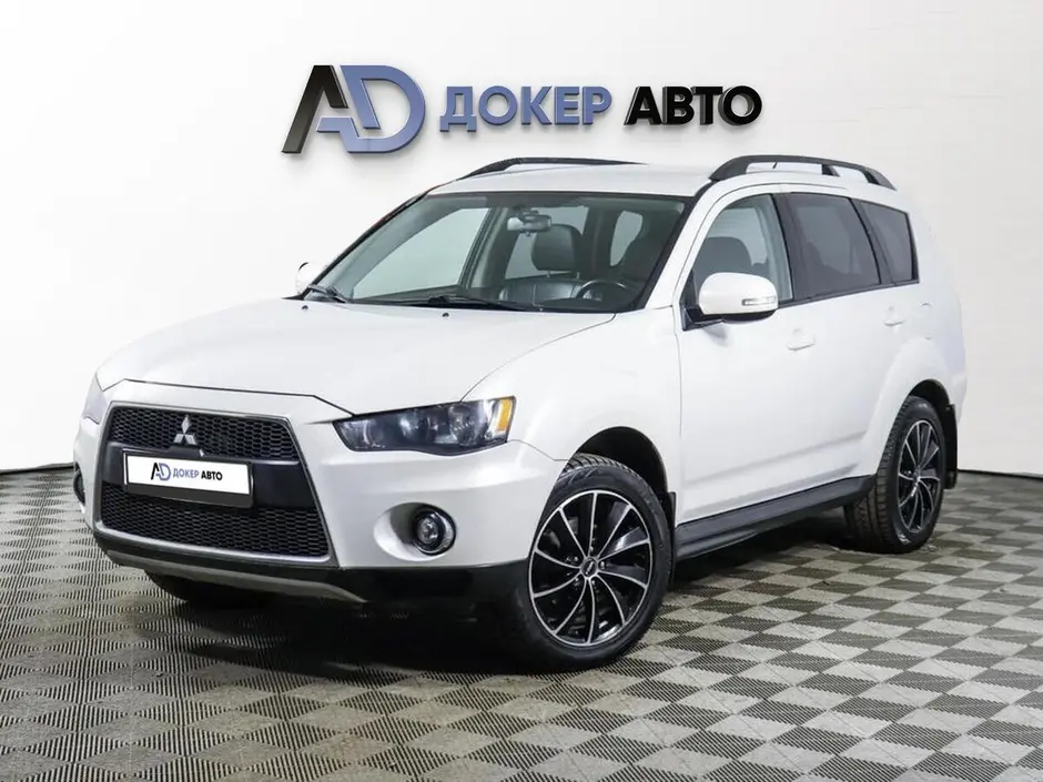 Mitsubishi Outlander, 2011 г.