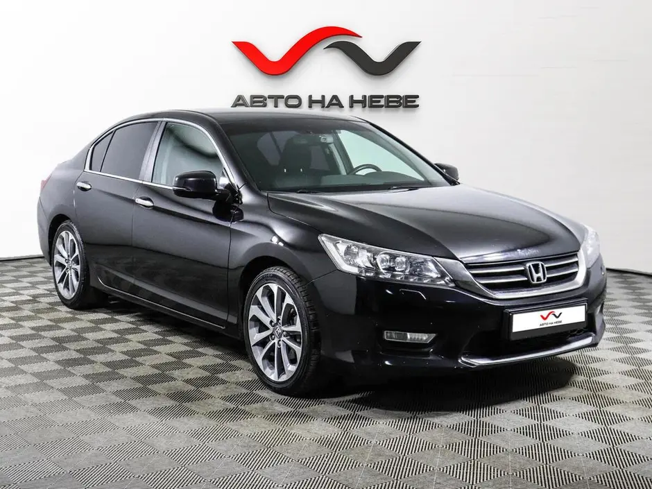«Авто на Неве»