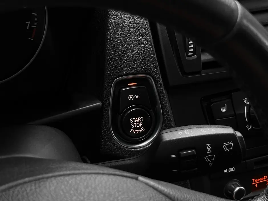 «Авто на Неве»