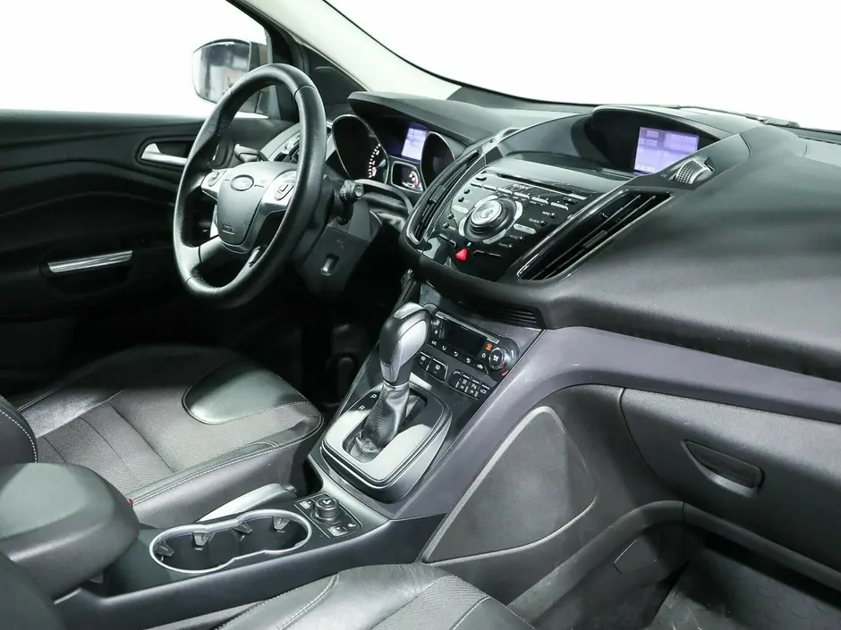 «Авто на Неве»