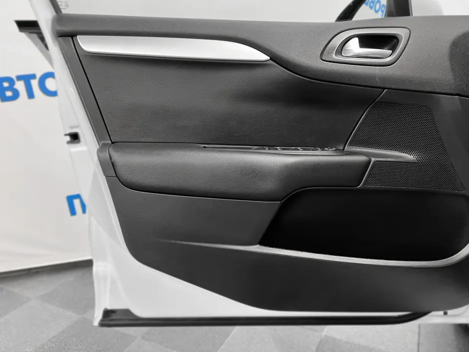 «Авто на Неве»