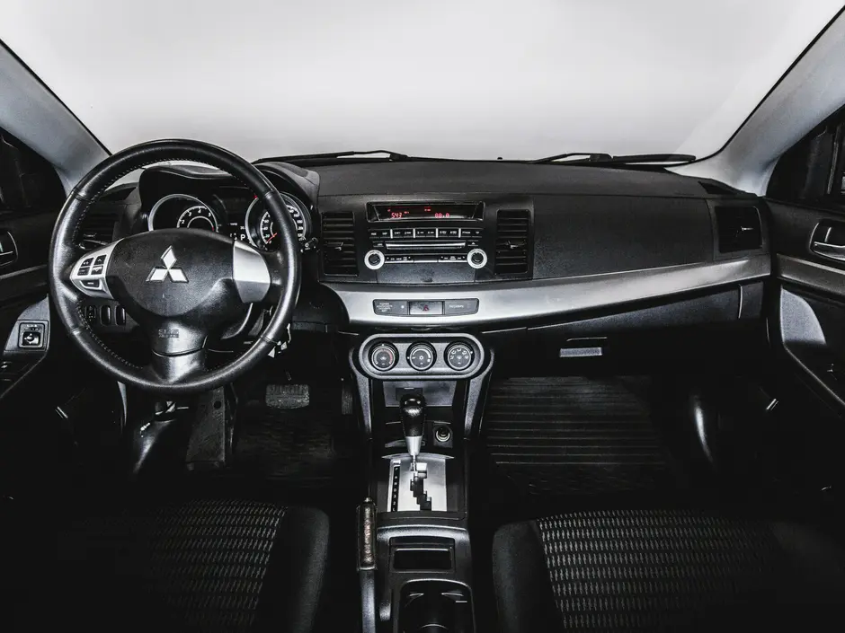 «Авто на Неве»