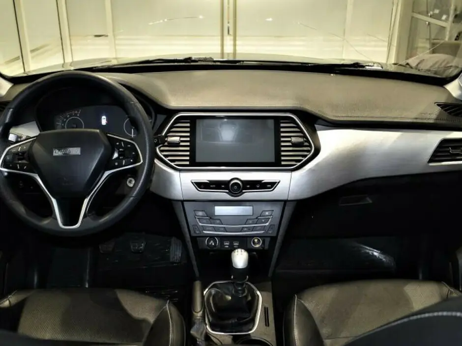 «Авто на Неве»