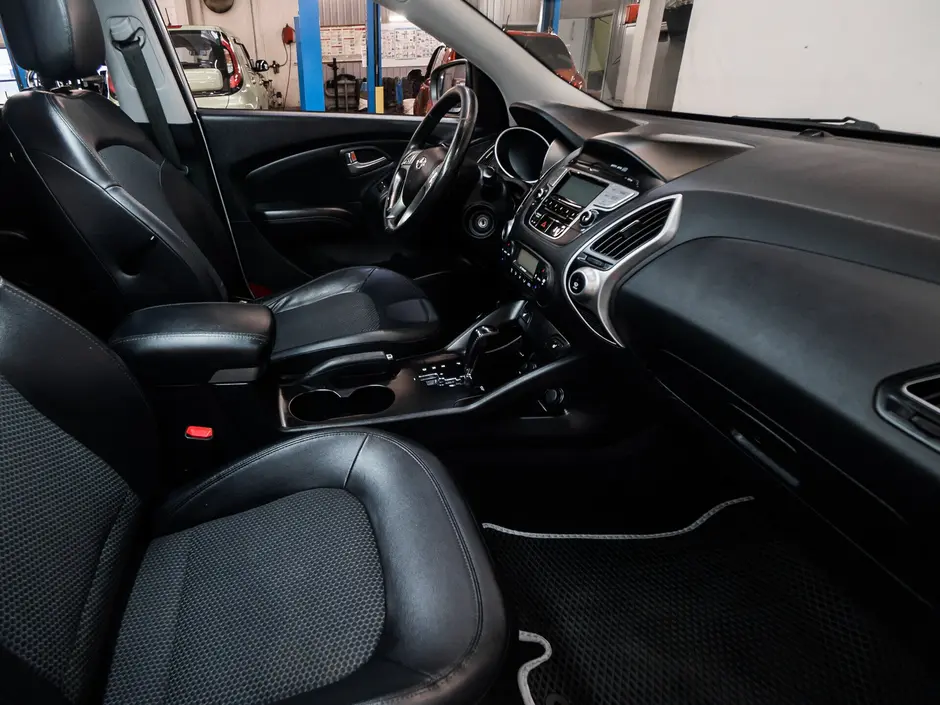 «Авто на Неве»