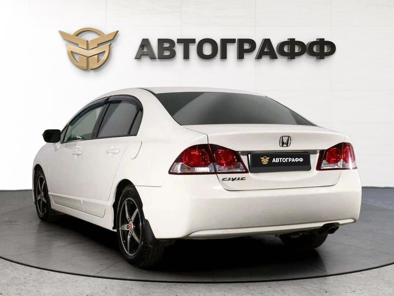 фото автомобиля 3