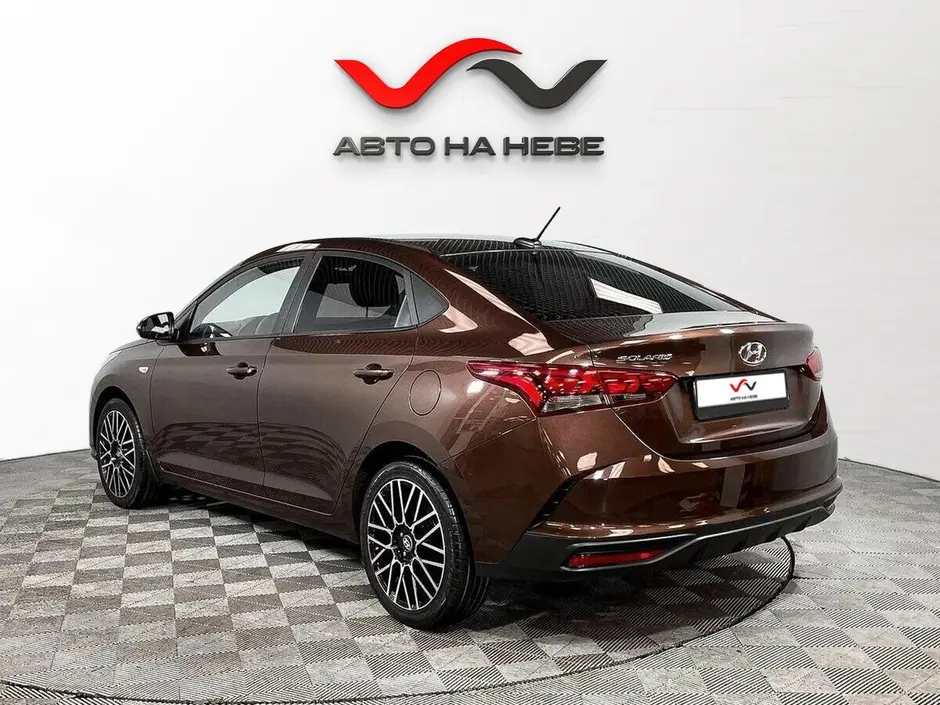 «Авто на Неве»