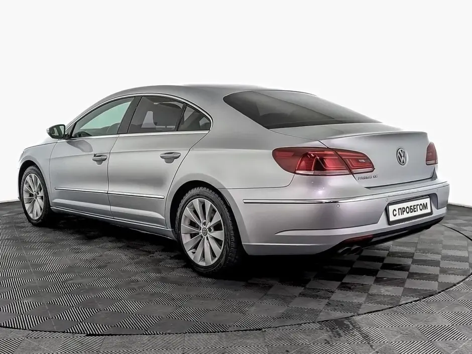 «Авто на Неве»