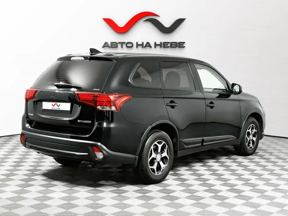 «Авто на Неве»