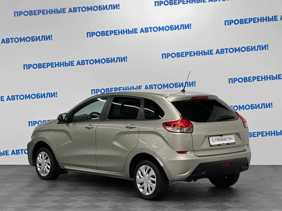 «Авто на Неве»