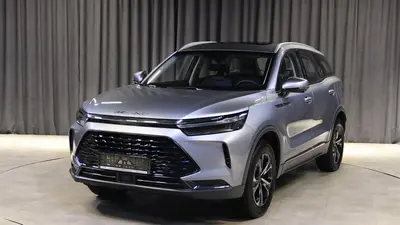 BAIC X7
