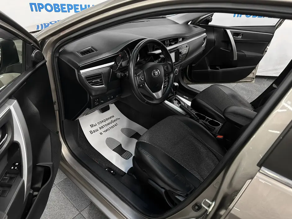 «Авто на Неве»