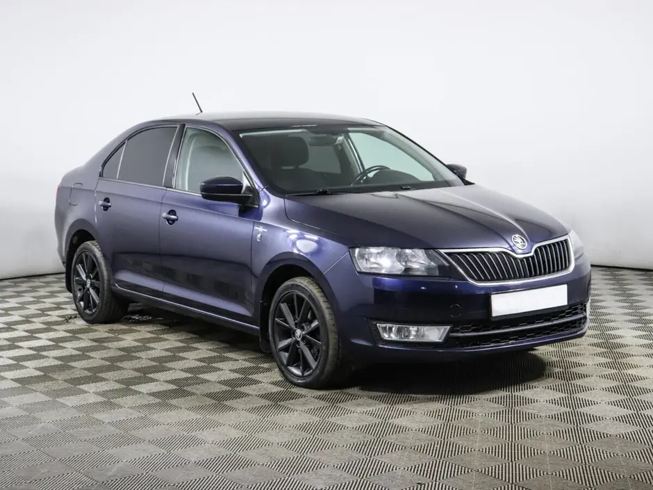 «Авто на Неве»