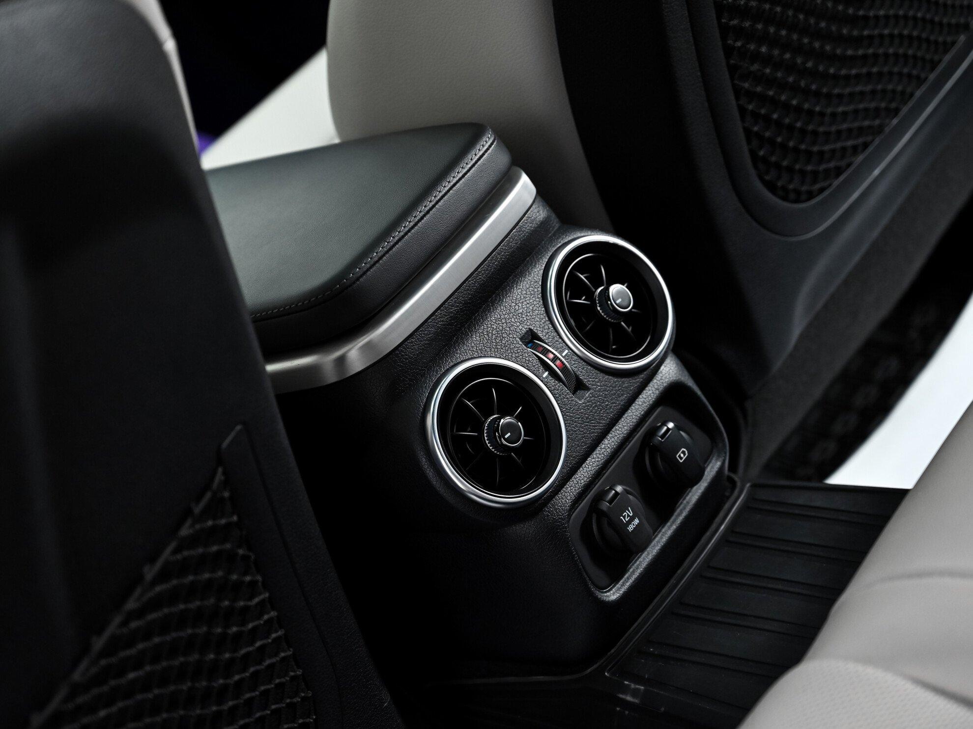 фото автомобиля 7